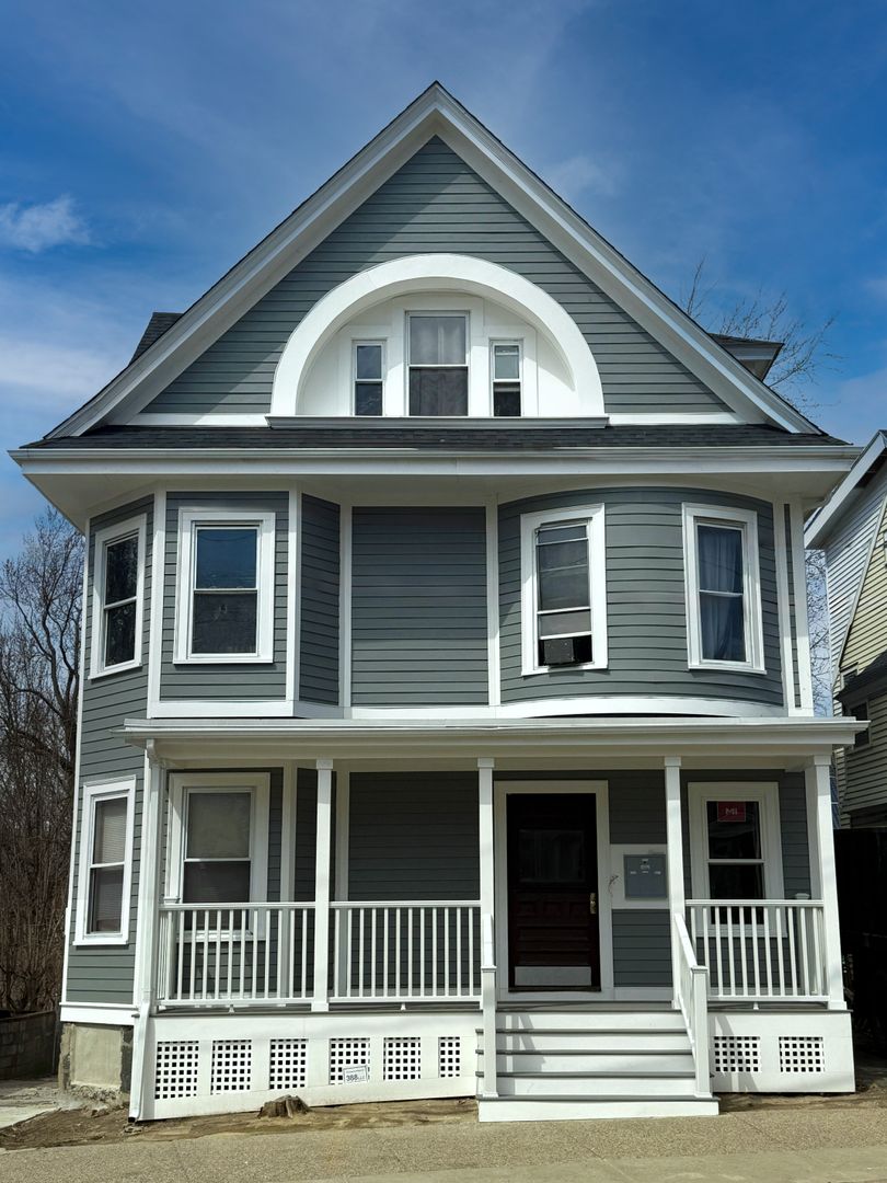 Dorchester Apartment: 35 Harvard Street