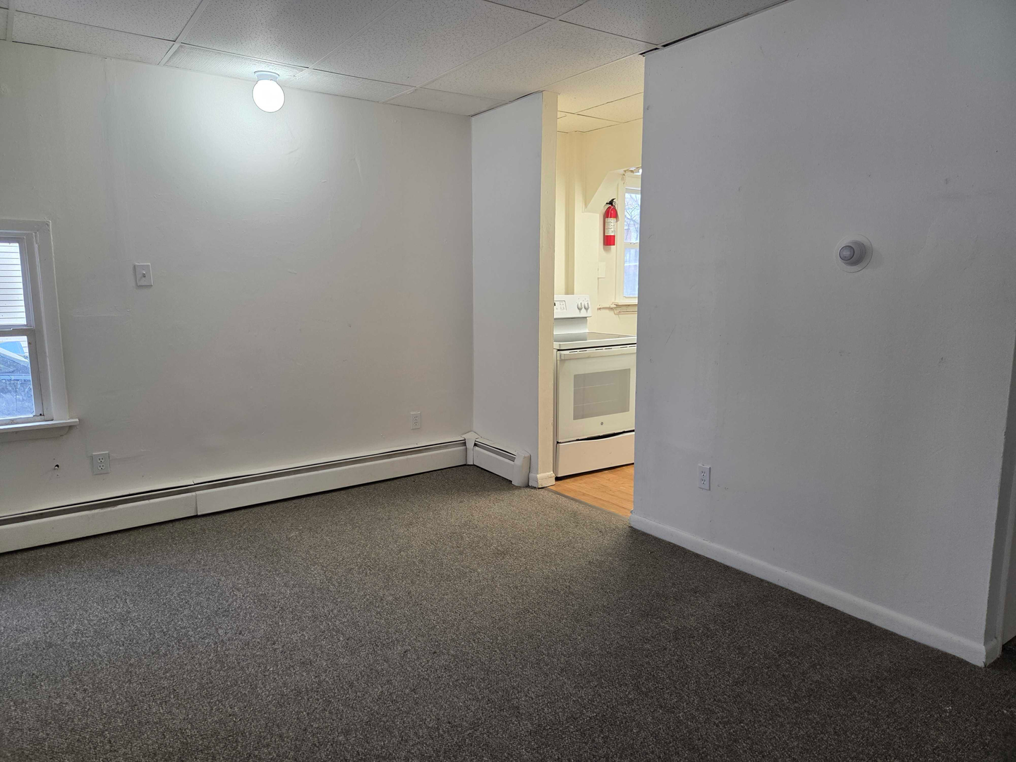 Bennington Apartment: 308 Pleasant Street