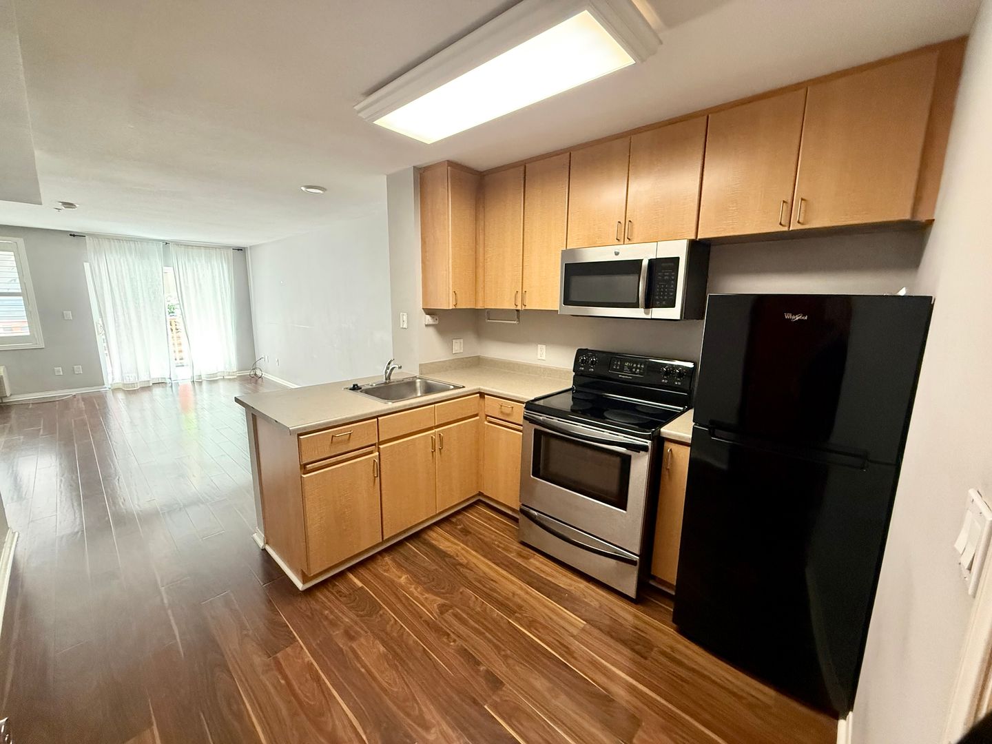 San Diego Condo: 1435 India St.