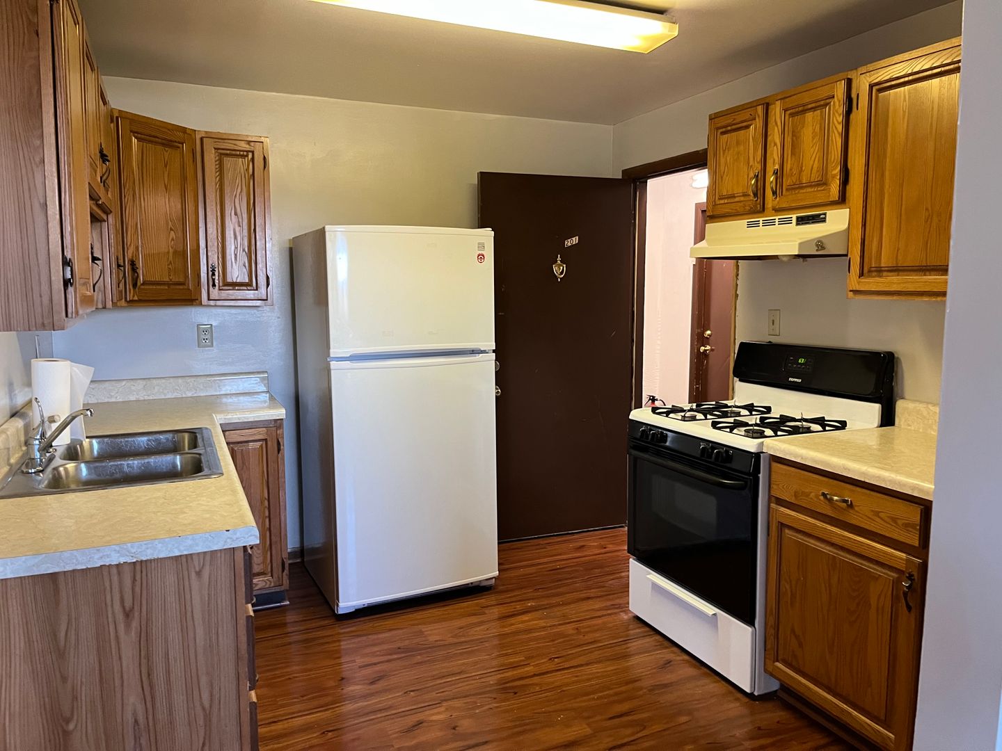 Cheswick Apartment: 921 Russellton Rd.