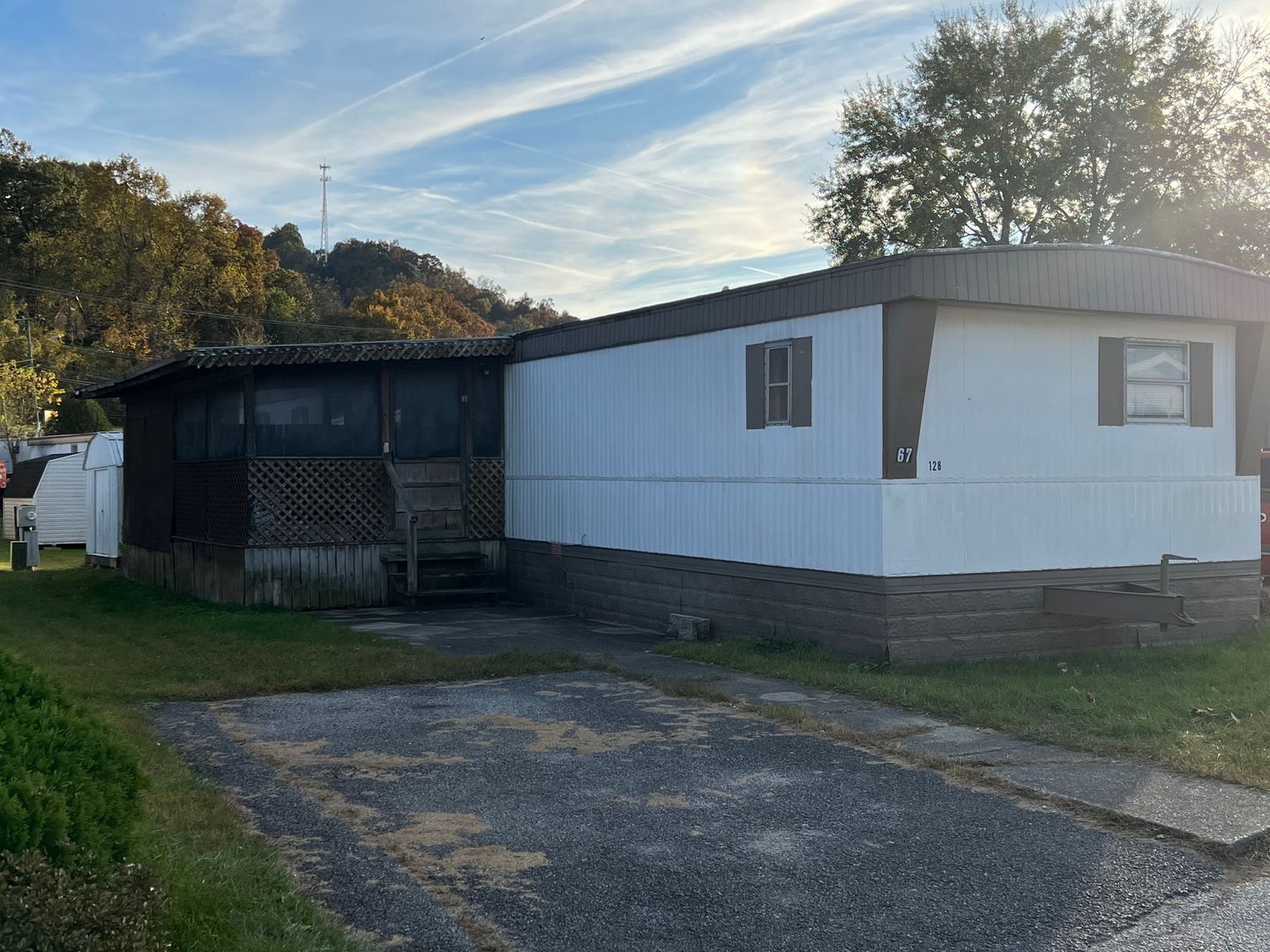 Nitro Apartment: 4500 1st Ave