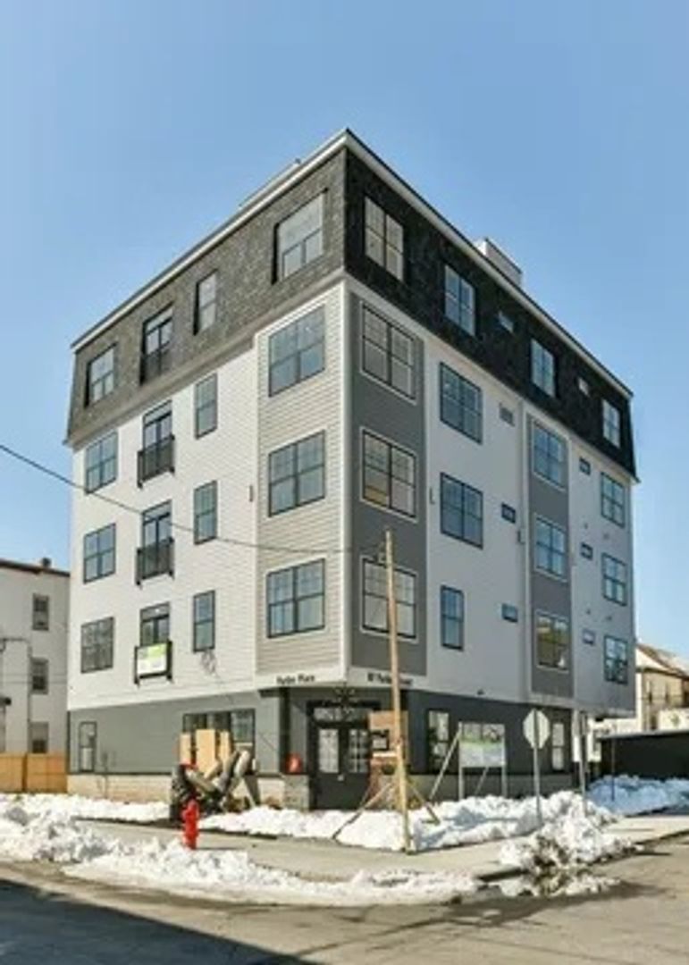 Chelsea Condo: 87 Parker St