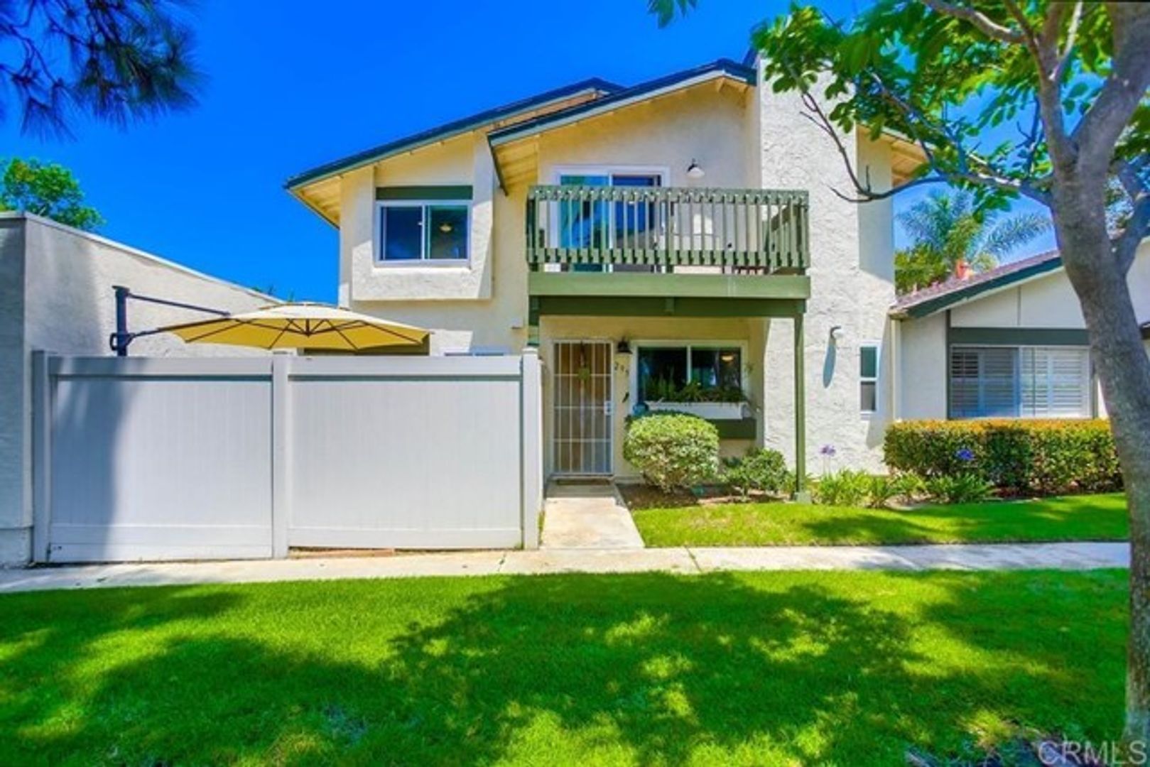 Encinitas Townhome: 295 Countryhaven Road