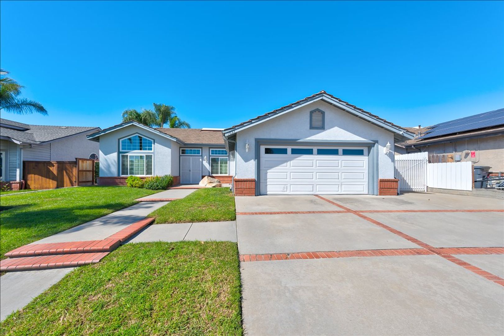 Escondido House: 1833 Sunbury Street