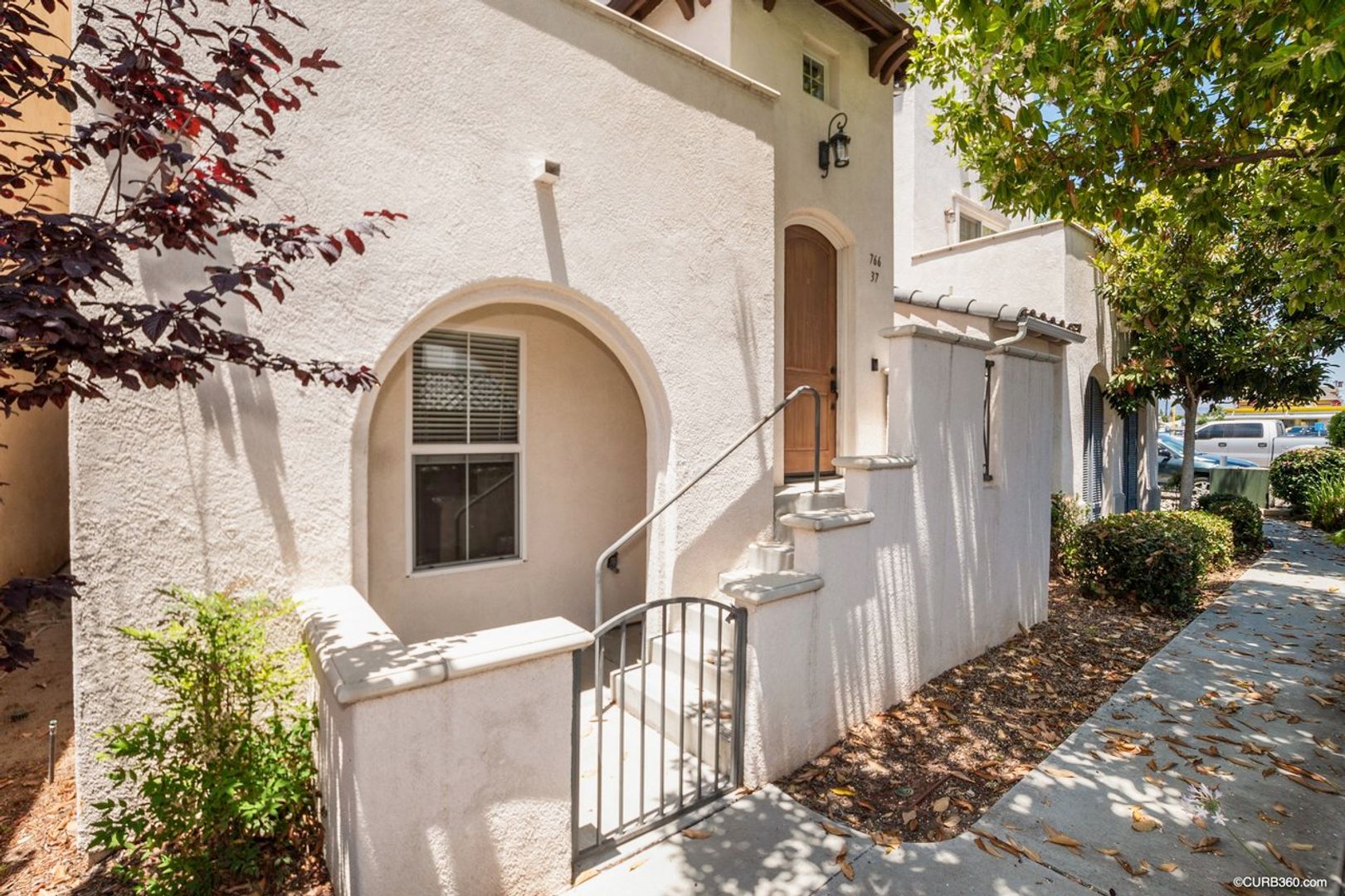 Chula Vista Townhome: 766 Broadway, 37