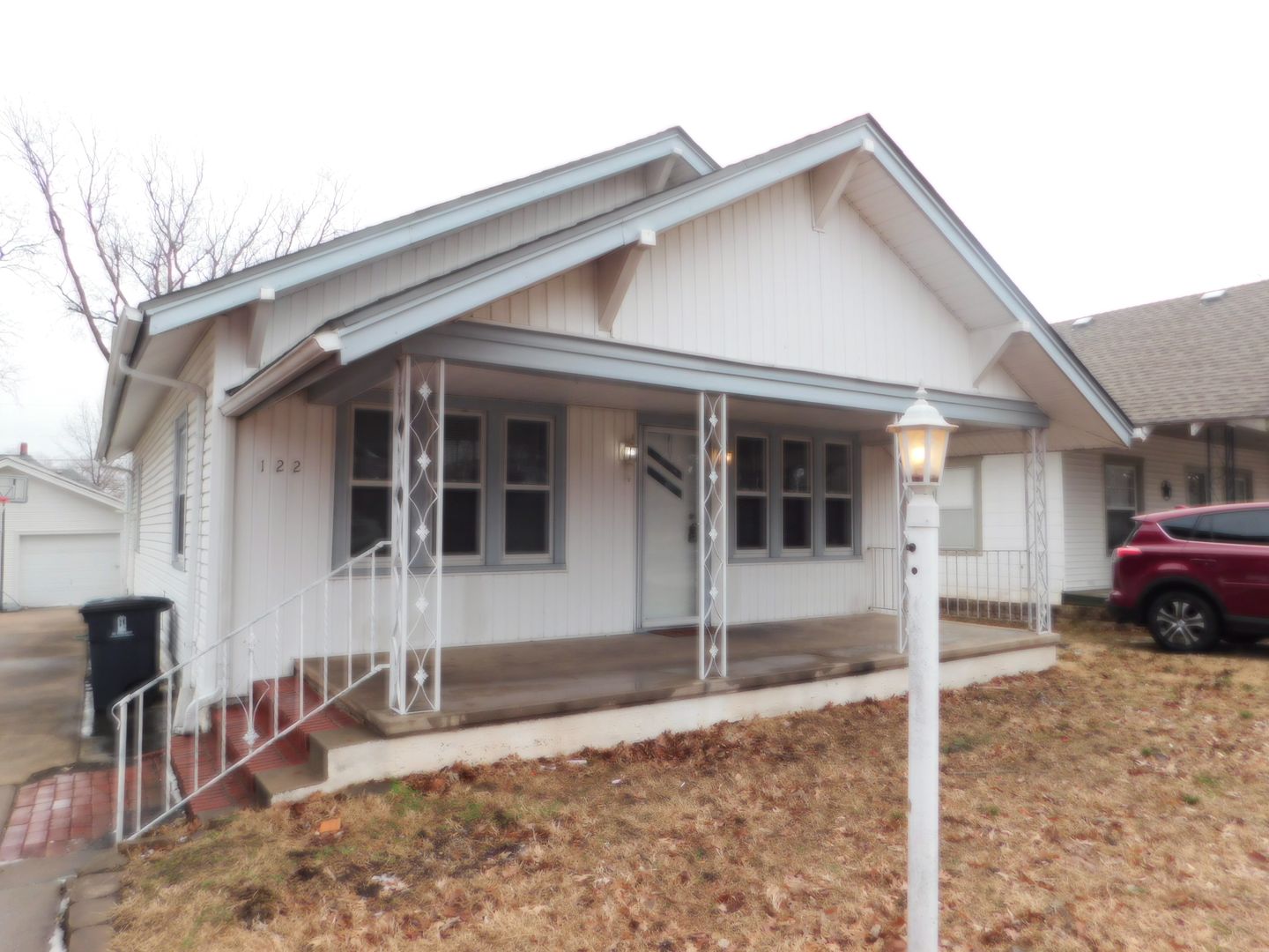 4 Bedroom Home in El Dorado minutes from Down Town!