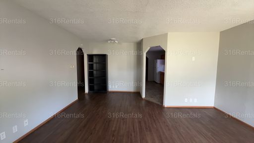 1617 W 3rd - 2 Bedroom 1 Bath $975 – photo 1