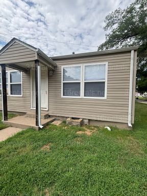 One bed one bath Duplex with garage