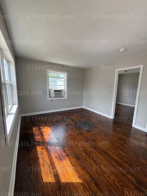 Beautifully remodeled 1 bed 1 bath