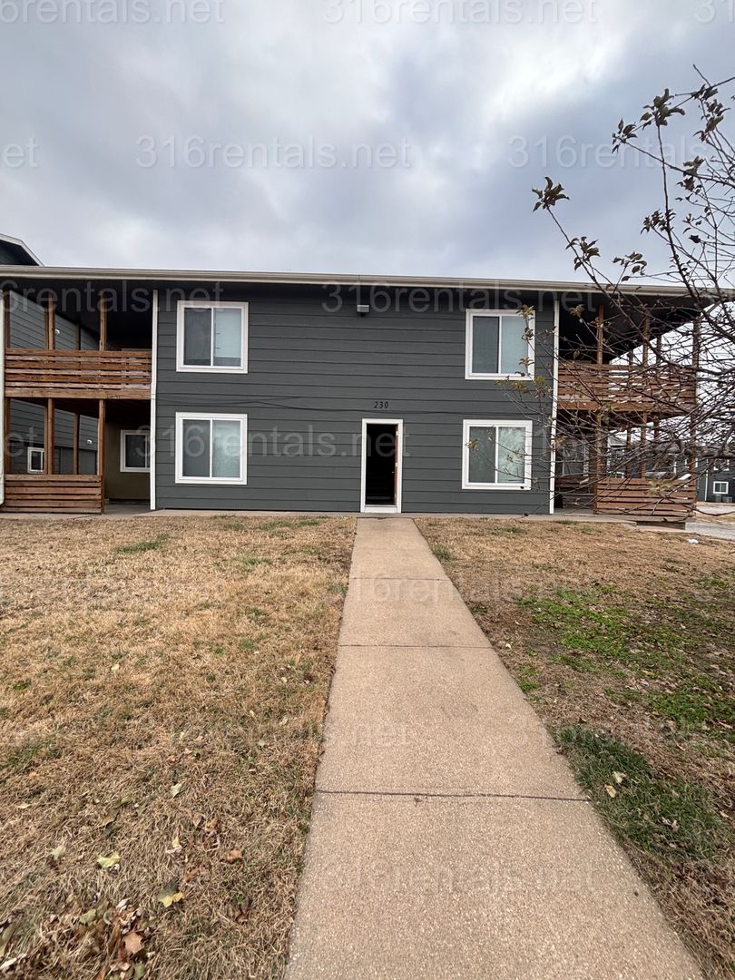 El Dorado Apartment: 236 Broadview