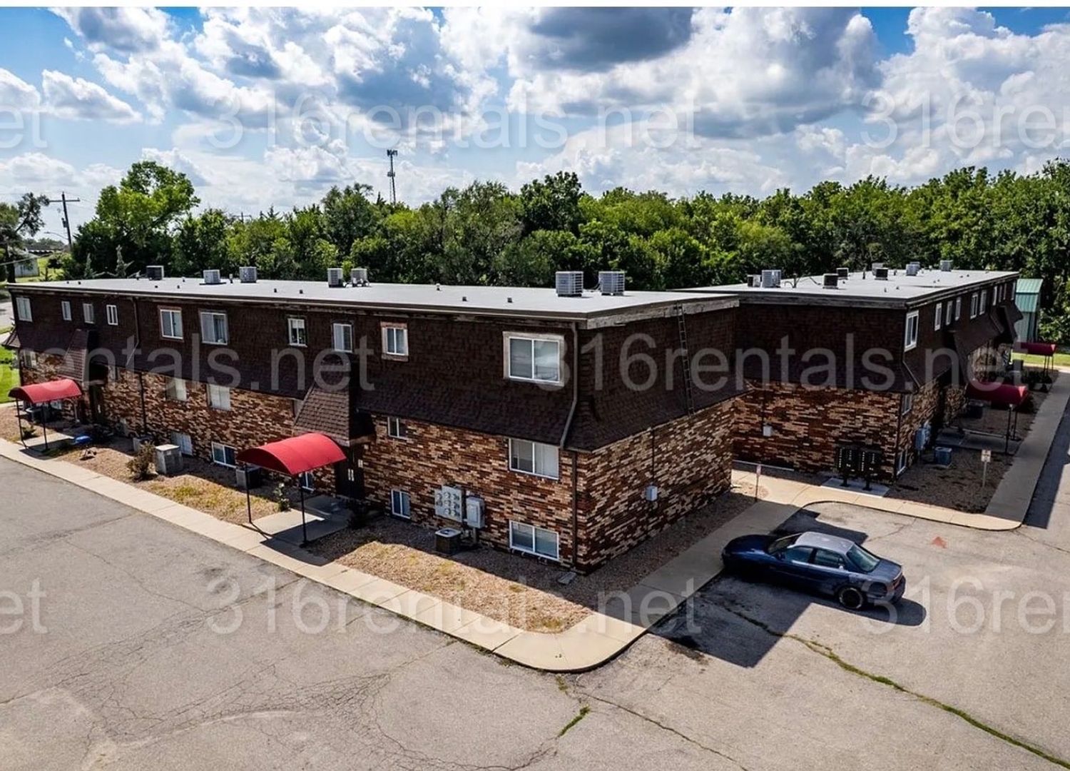 El Dorado Apartment: 1920 W Towanda