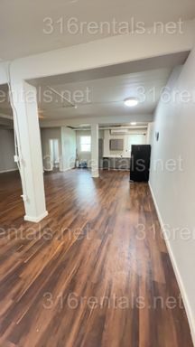 Forest Park Apartments - 3 Bed / 1 Bath – photo 1