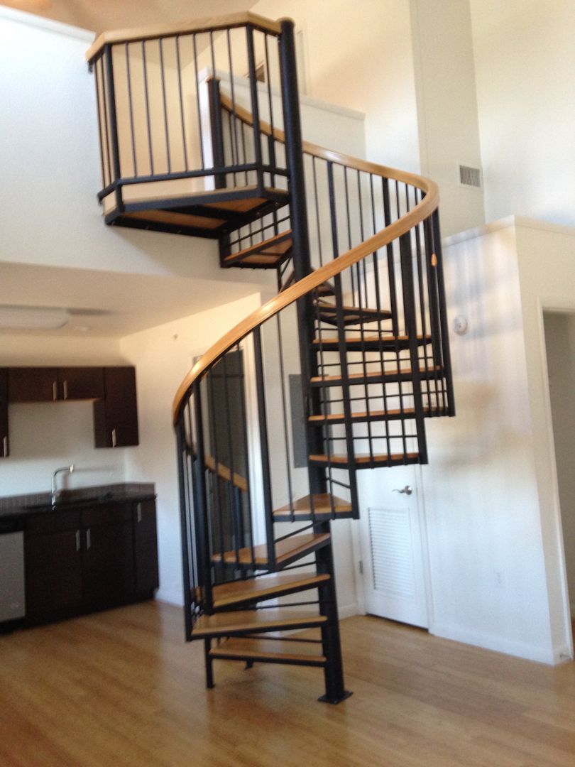 El Dorado Apartment: 115 W Central