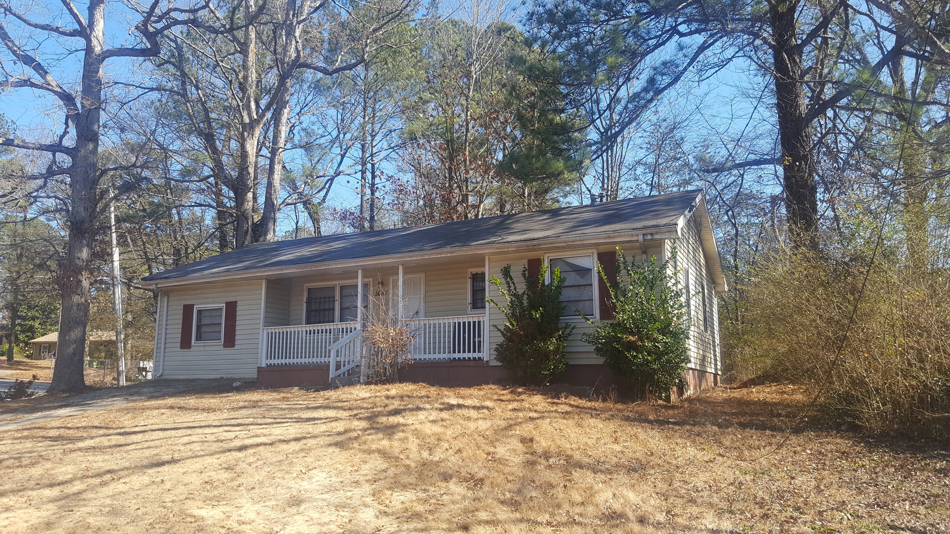 Atlanta House: 1647 Bridgeport Drive NW