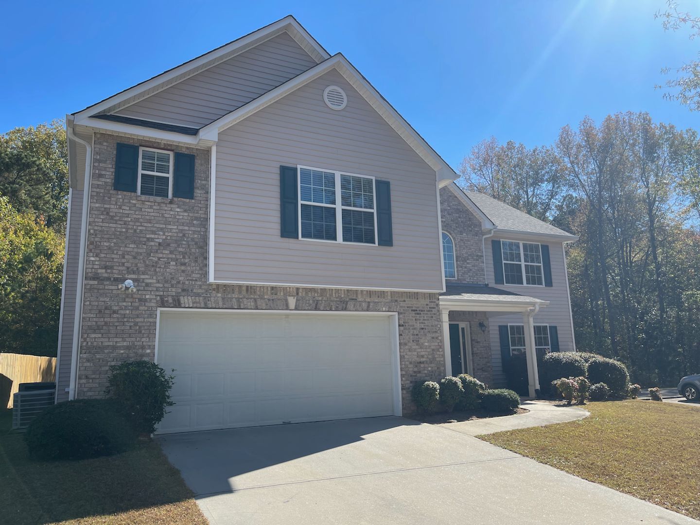 Loganville House: 3450 Watson Gate Rd