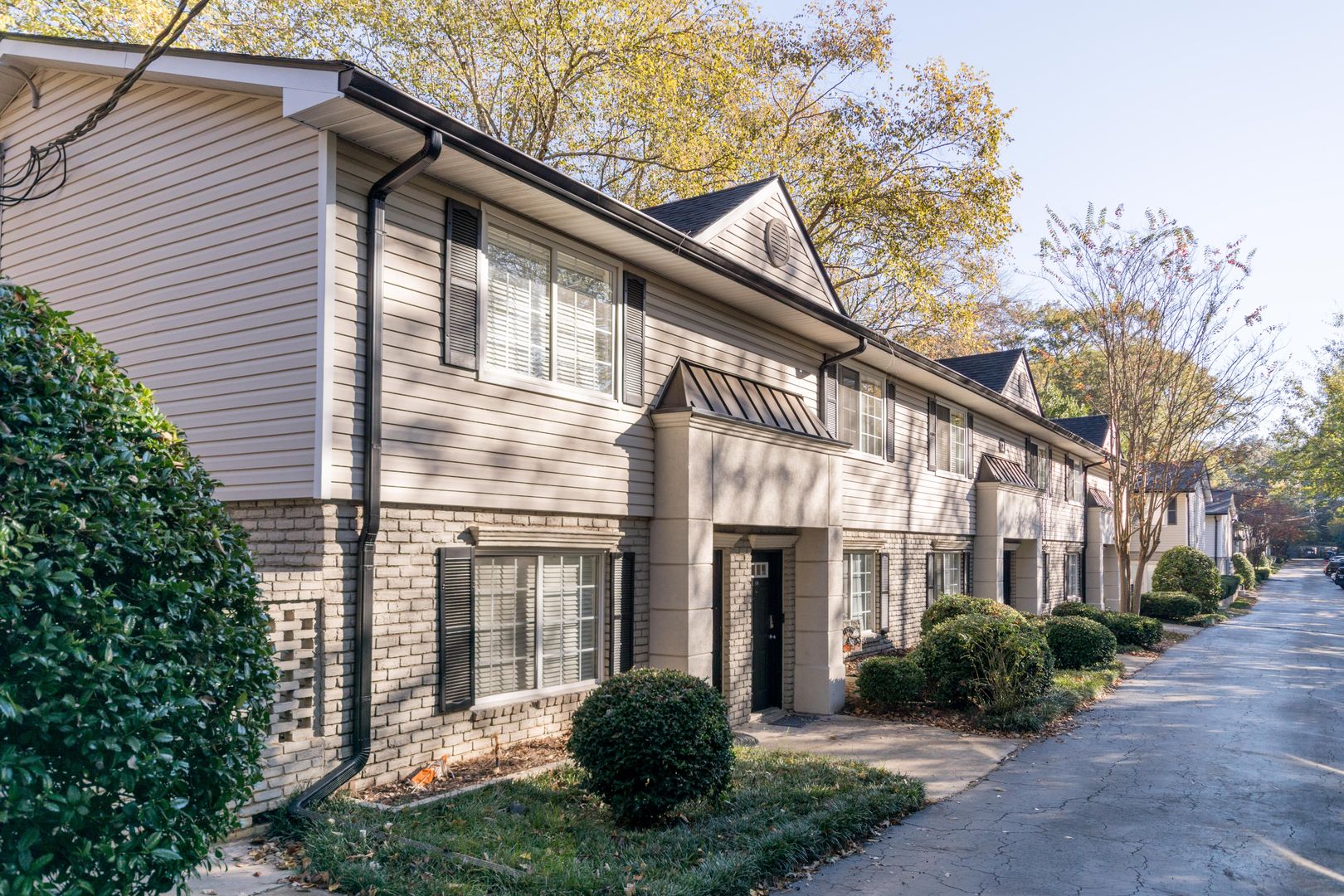 Sandy Springs Condo: 6940 Roswell Rd, Unit 12D