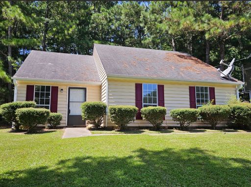 Beautiful 3 bedroom, 2 bath ranch home in Rex