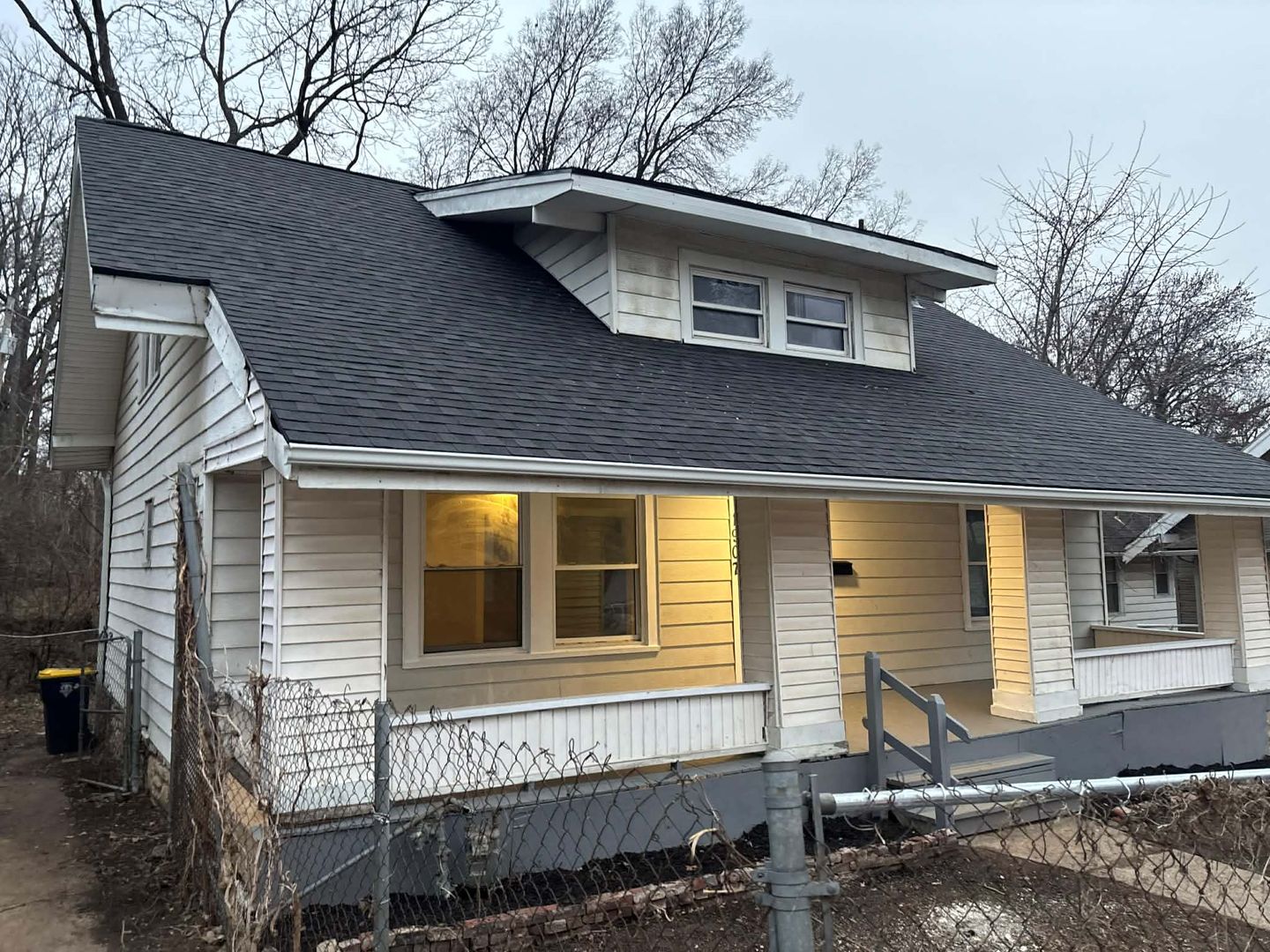 KANSAS CITY House: 1907 East 50th Street