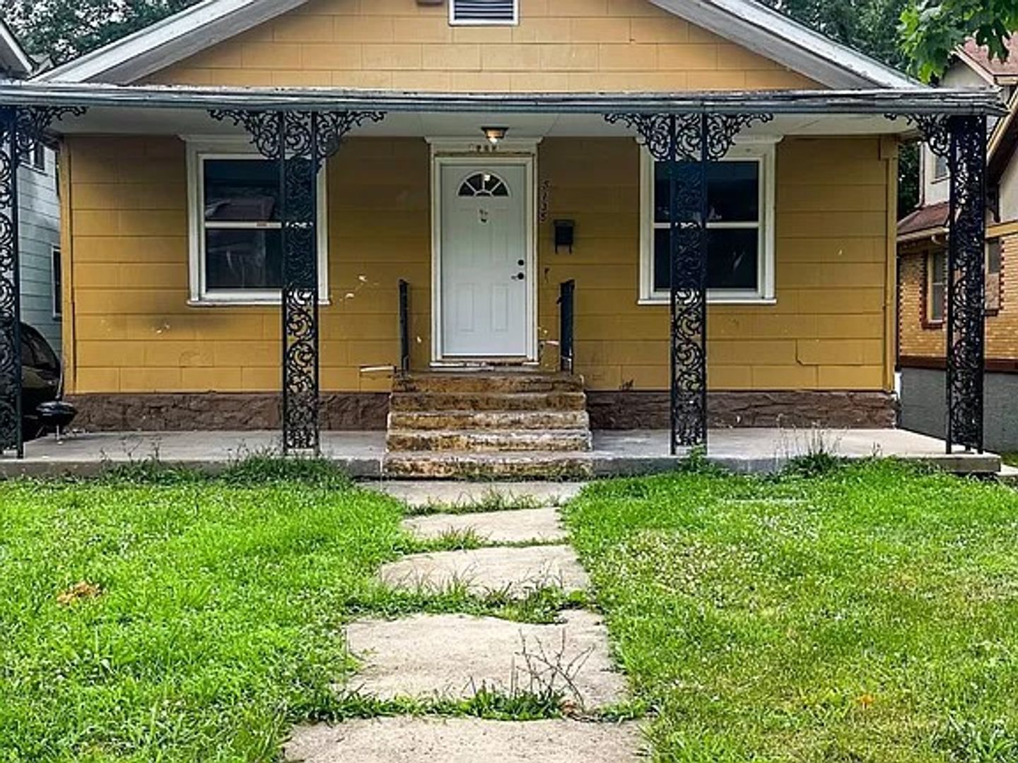 Kansas City House: 5135 Garfield Ave