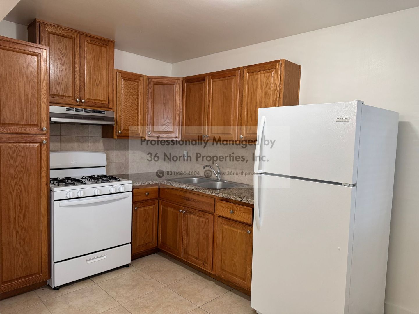 Seaside Apartment: 1206 Ord Grove