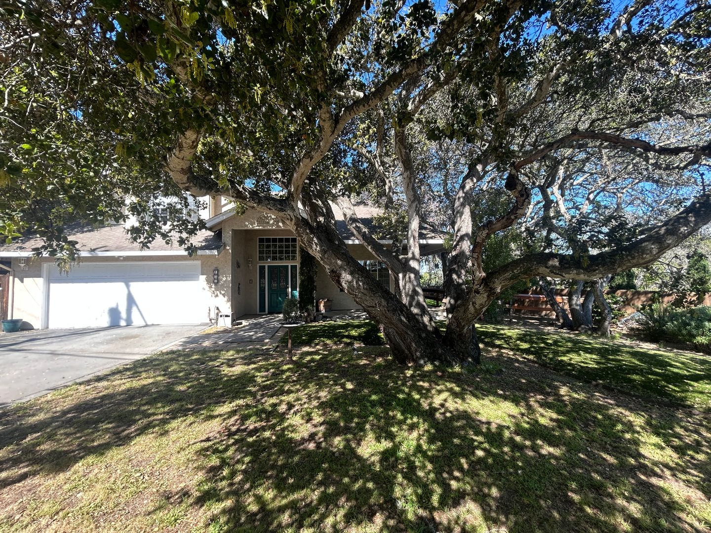 Salinas House: 142 Pine Canyon Road
