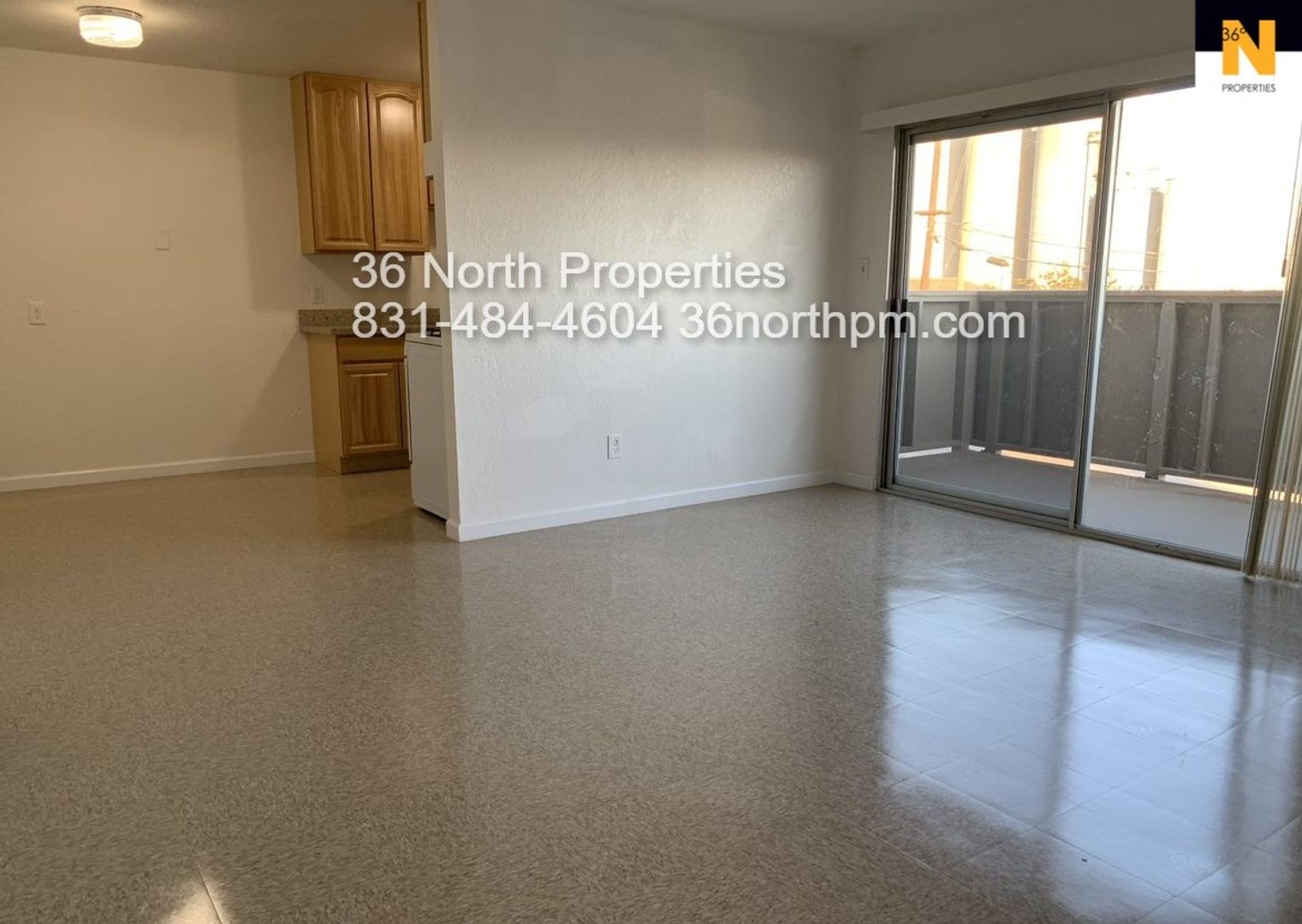 Greenfield Apartment: 923 Walnut Ave