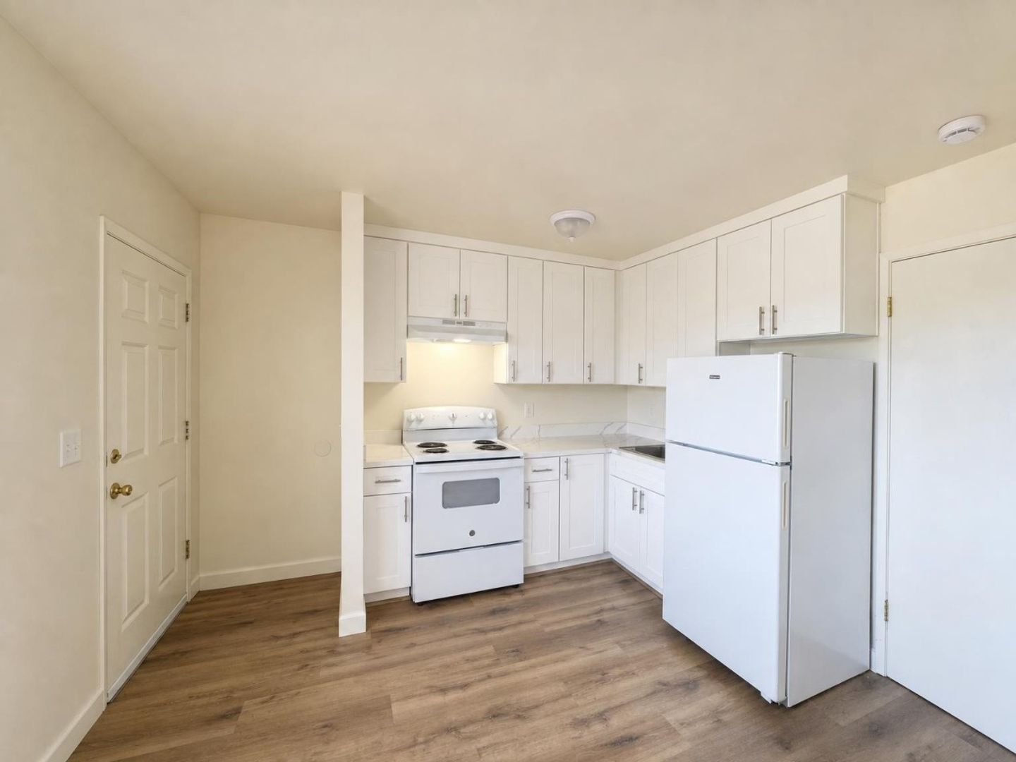 Salinas Apartment: 109 Prado St