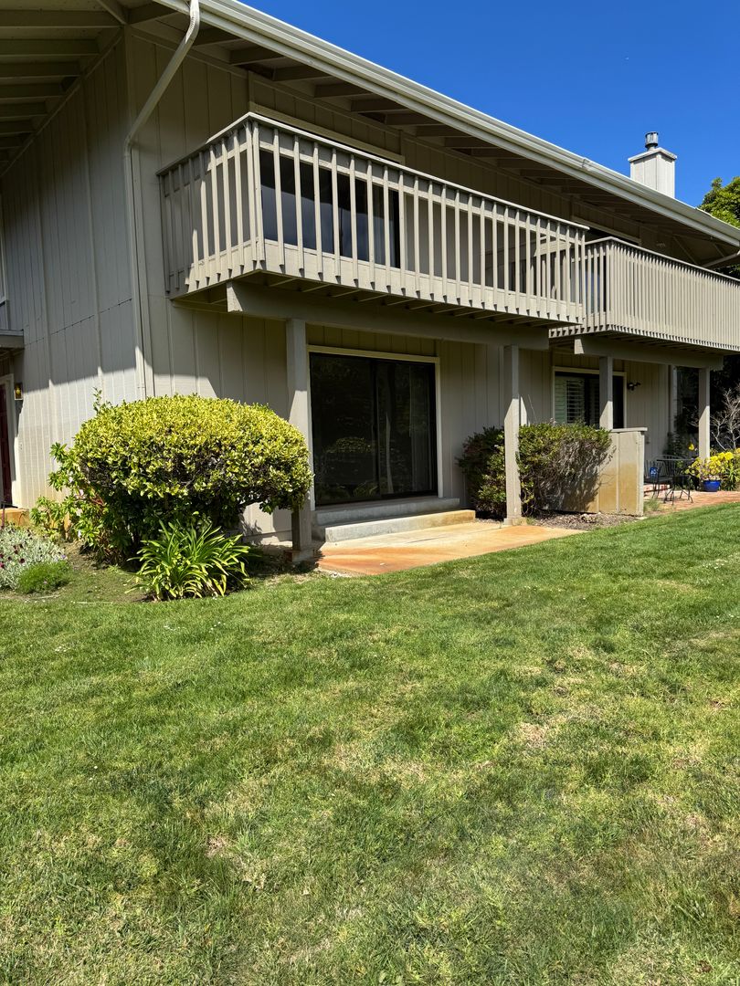 Carmel House: 3850 Rio Road #2