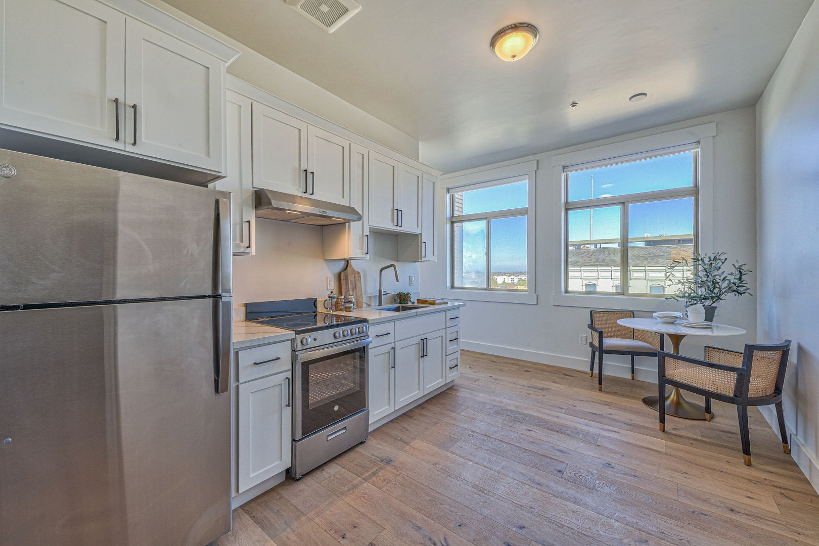 Salinas Apartment: 301 Main Street