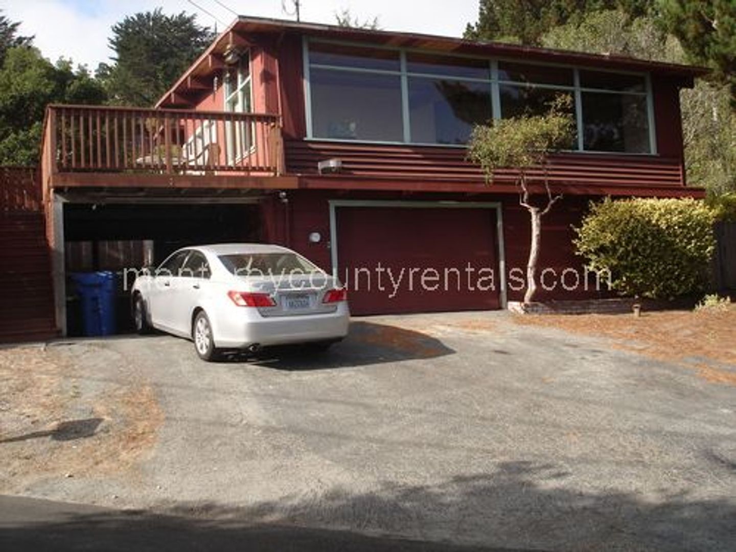 Monterey House: 56 Via Castanada