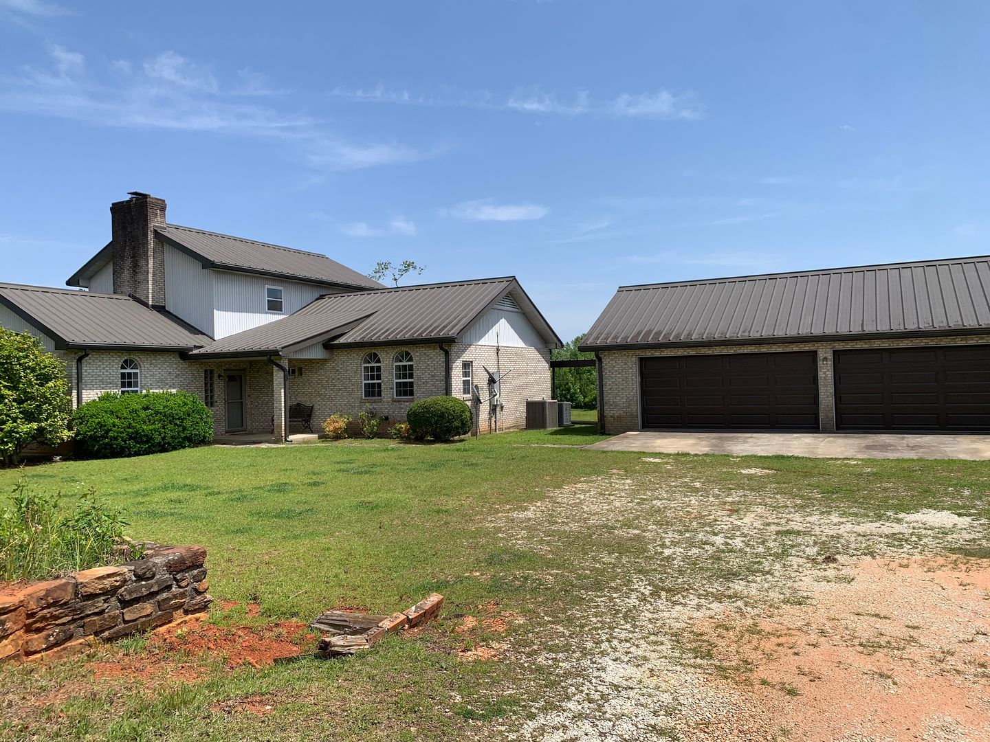 Camp Hill House: 936 Girls Ranch Rd