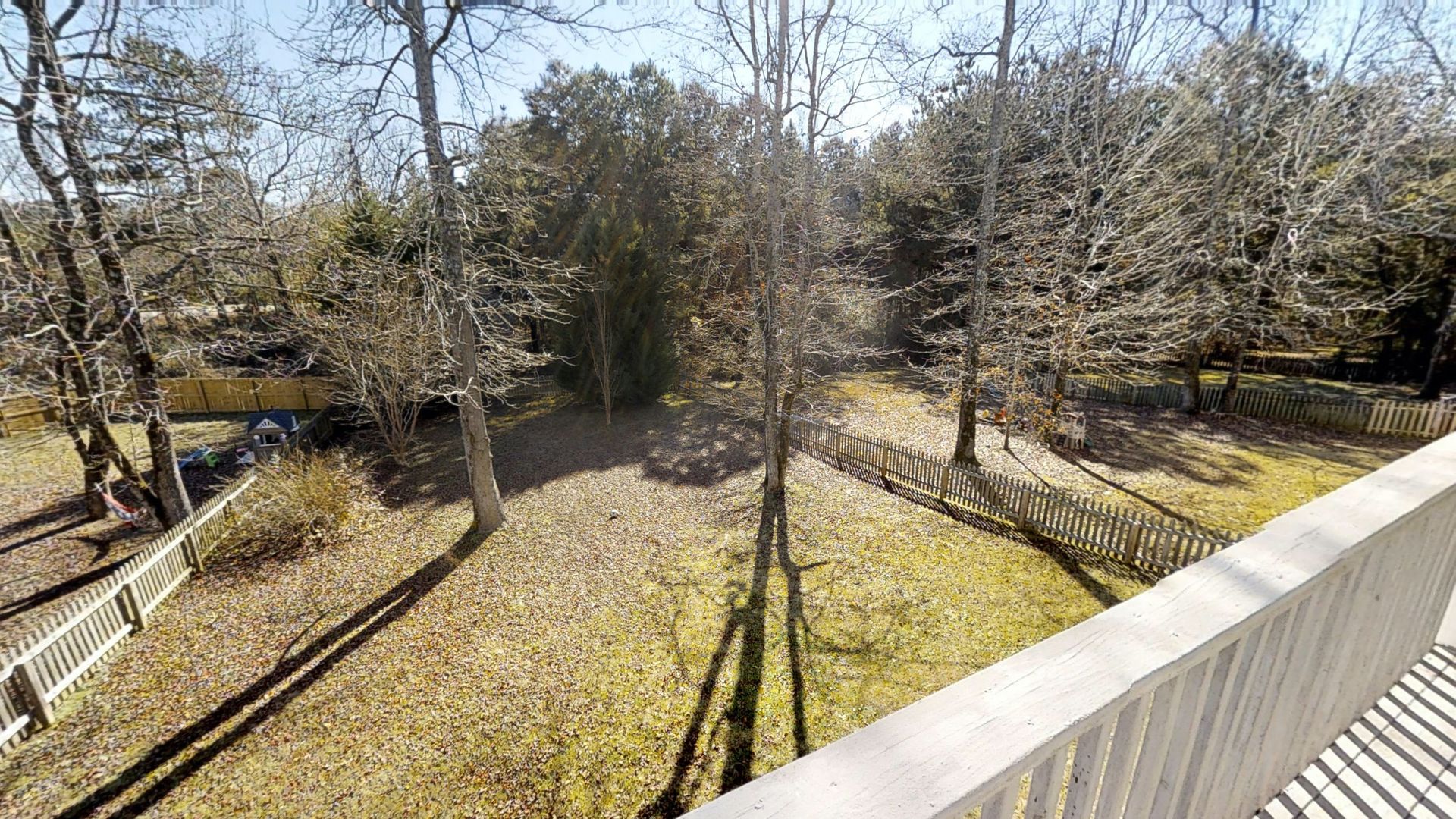 Auburn House: 948 Sandstone Ln