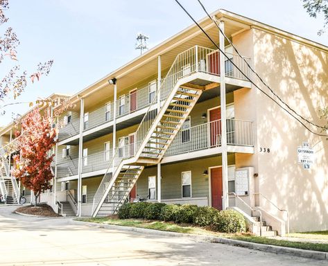 Glennwood Apartments- Student Only – photo 1
