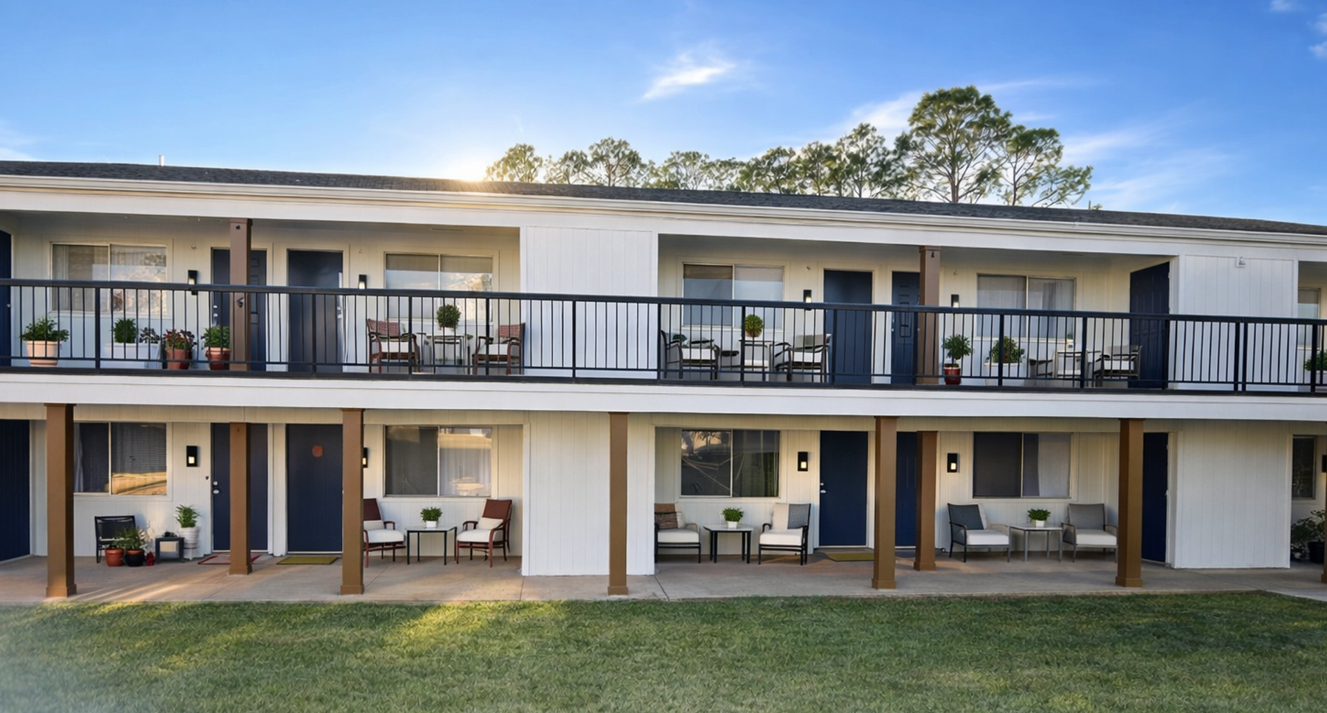 Auburn Apartment: 830 N. Donahue Dr