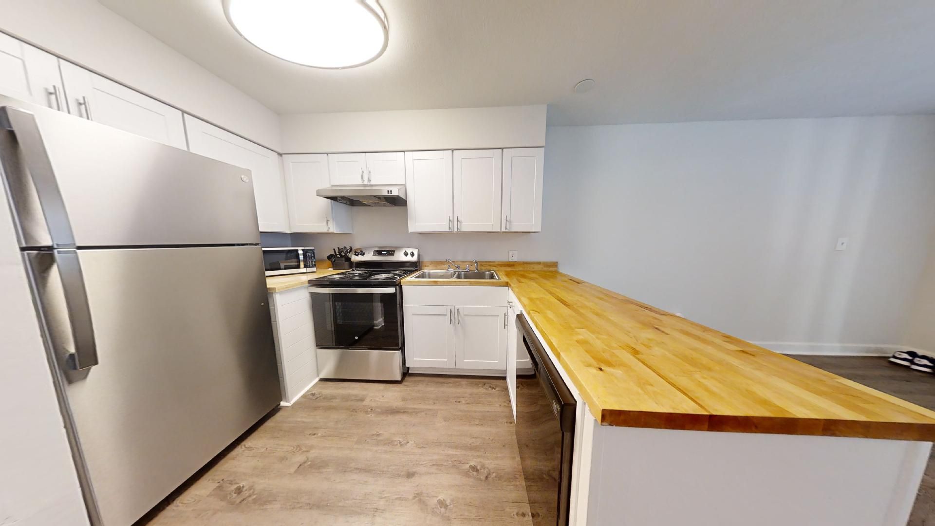 Auburn Apartment: 516 E. Glenn Ave