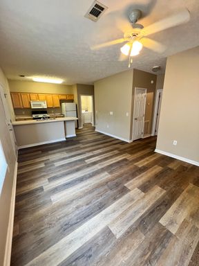Park Place Condos – photo 1