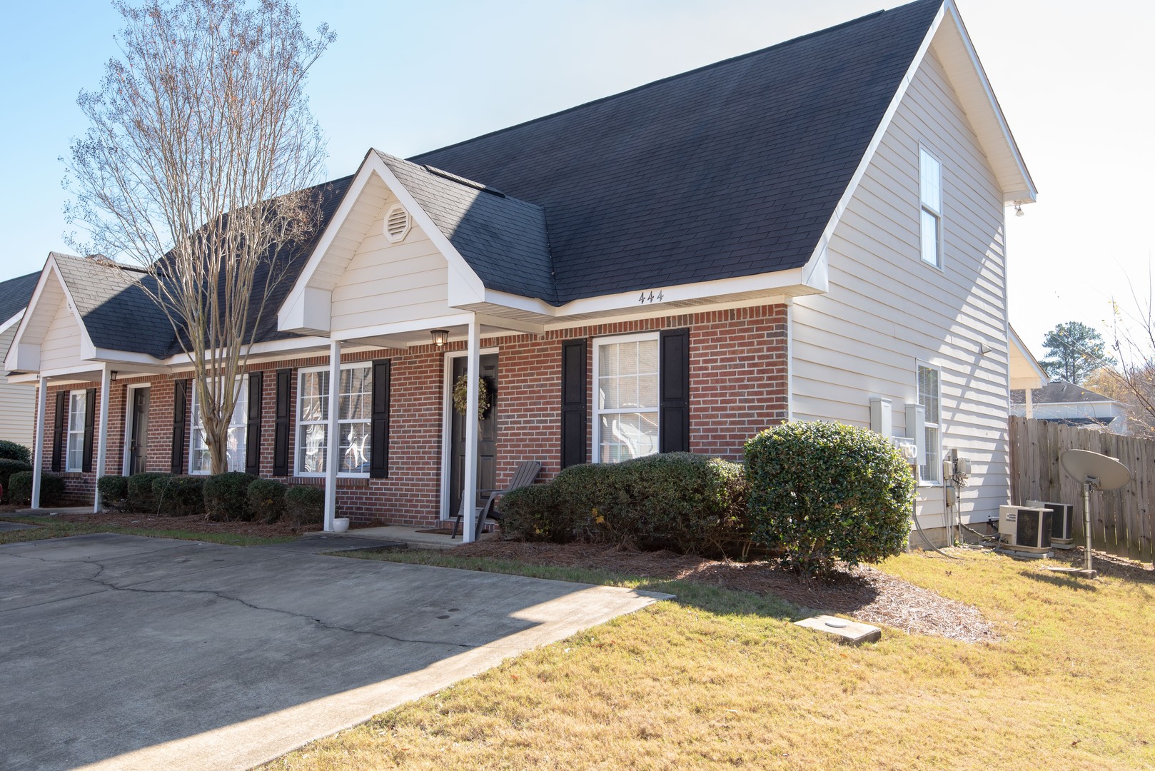 Auburn Apartment: 444-446 Taleeda Ct