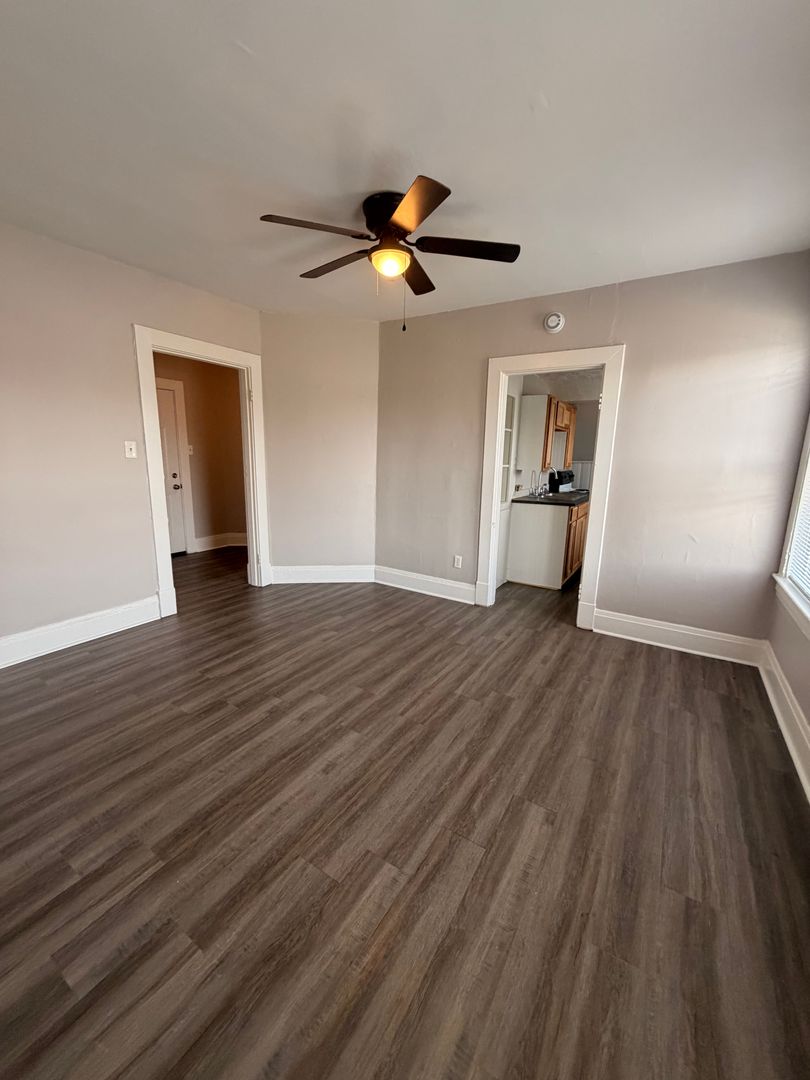 Winchester Apartment: 7 Calloway St