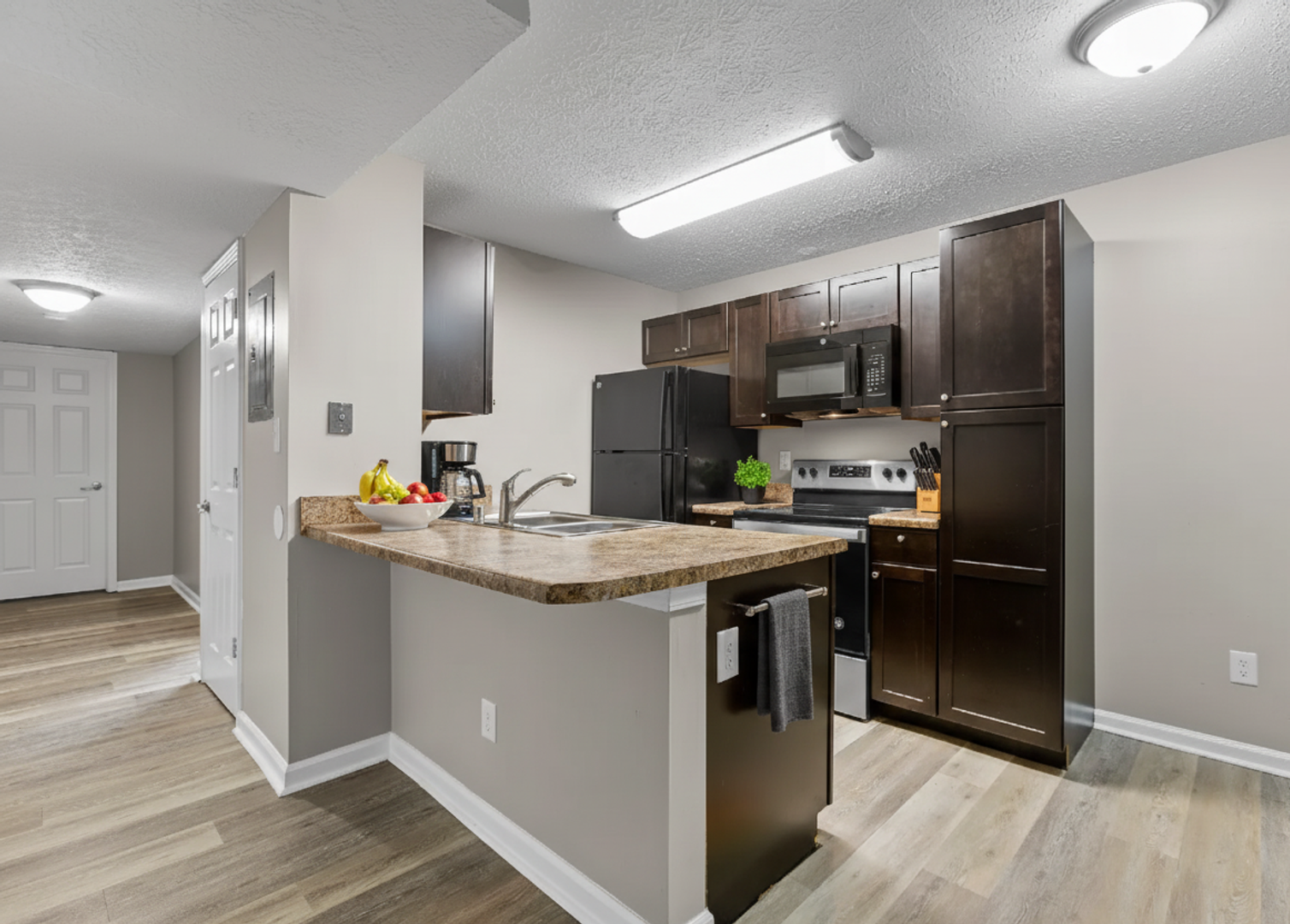 Frankfort Apartment: Bypass Plaza Drive