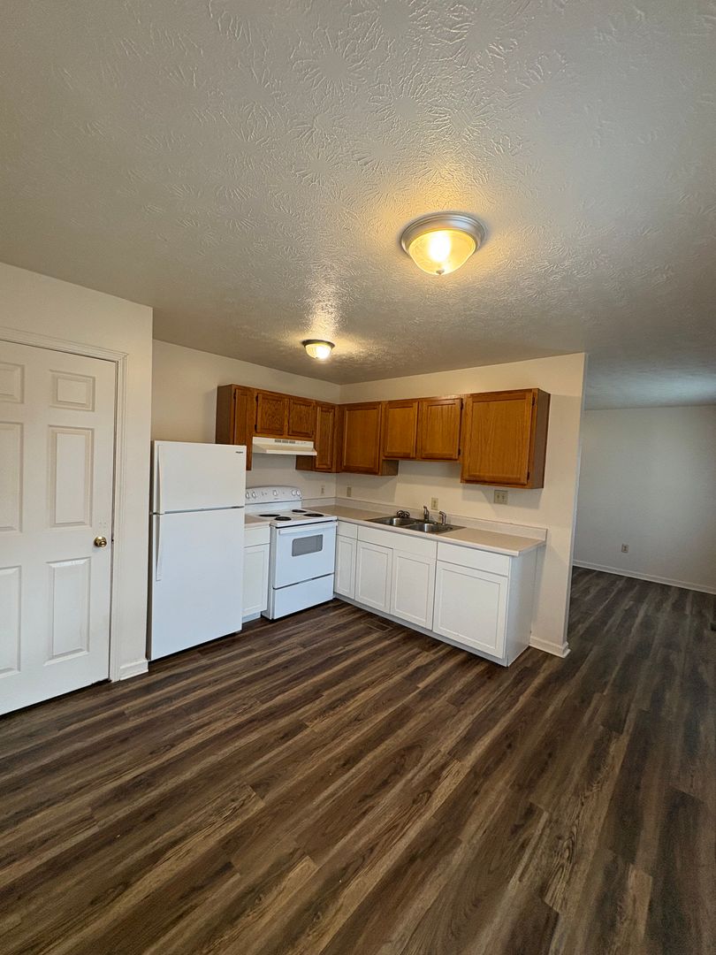 Mt Sterling House: 467 Darley Creek