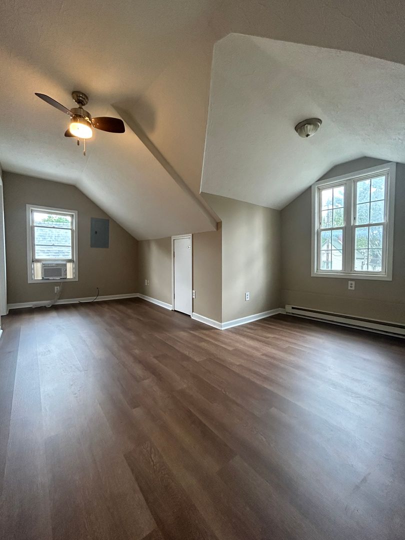 Winchester Apartment: 114 Georgia St