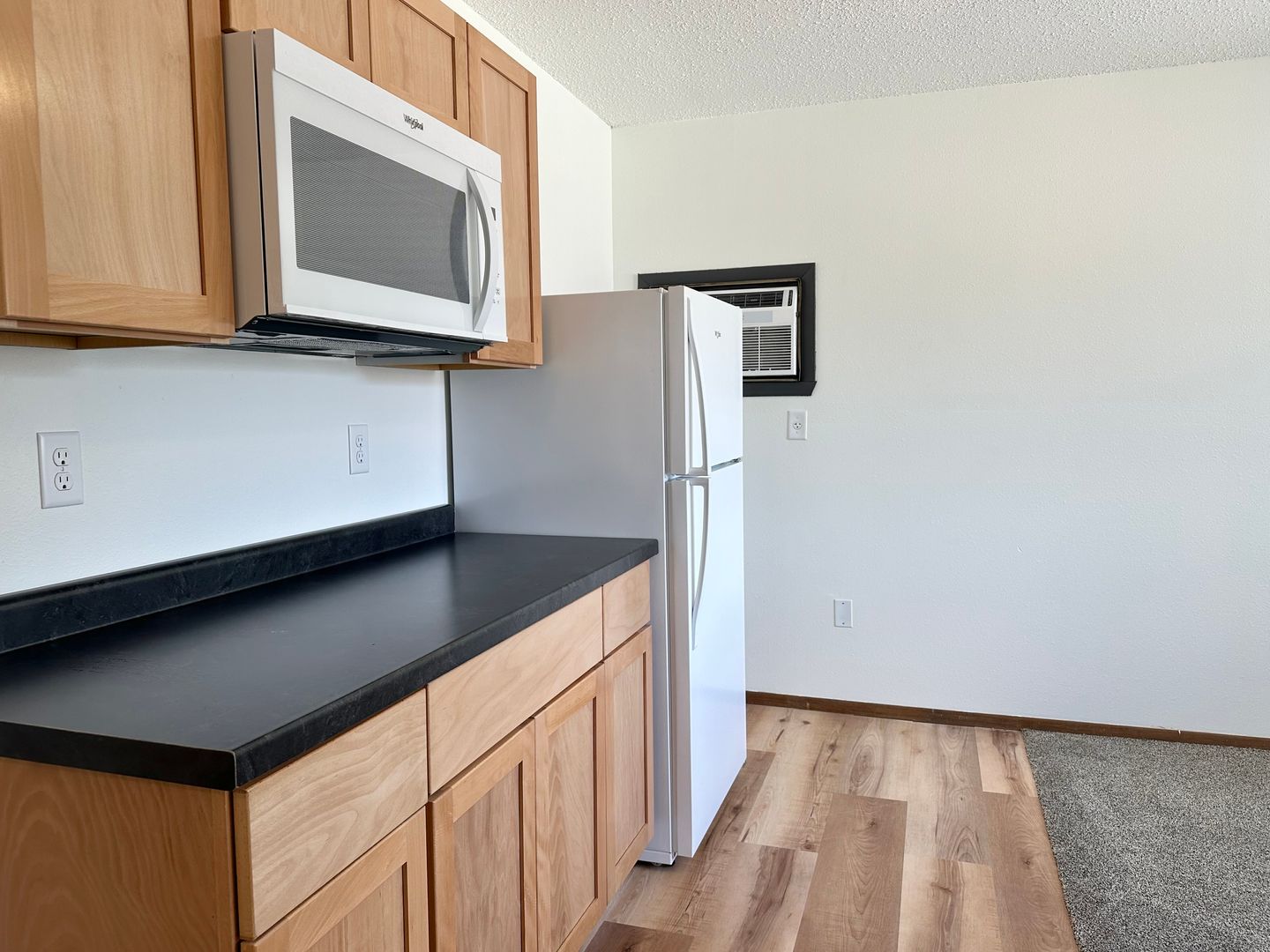 Fargo Apartment: 3002 7 1/2 Ave North