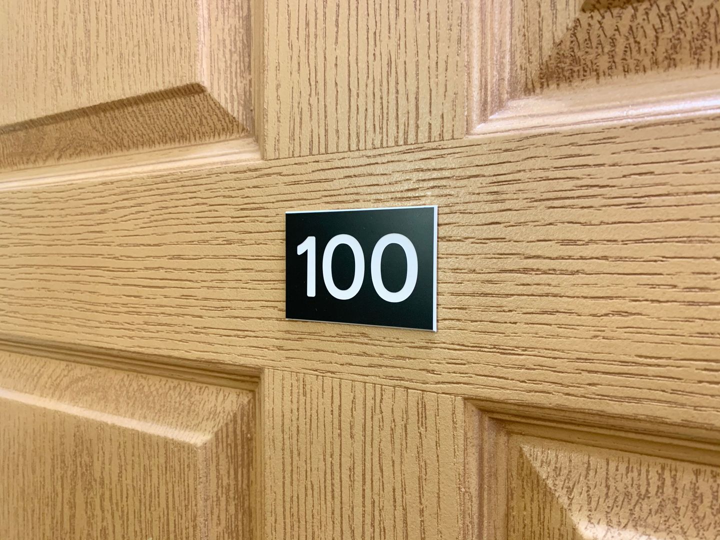 Fargo Apartment: 4389 Calico Dr S