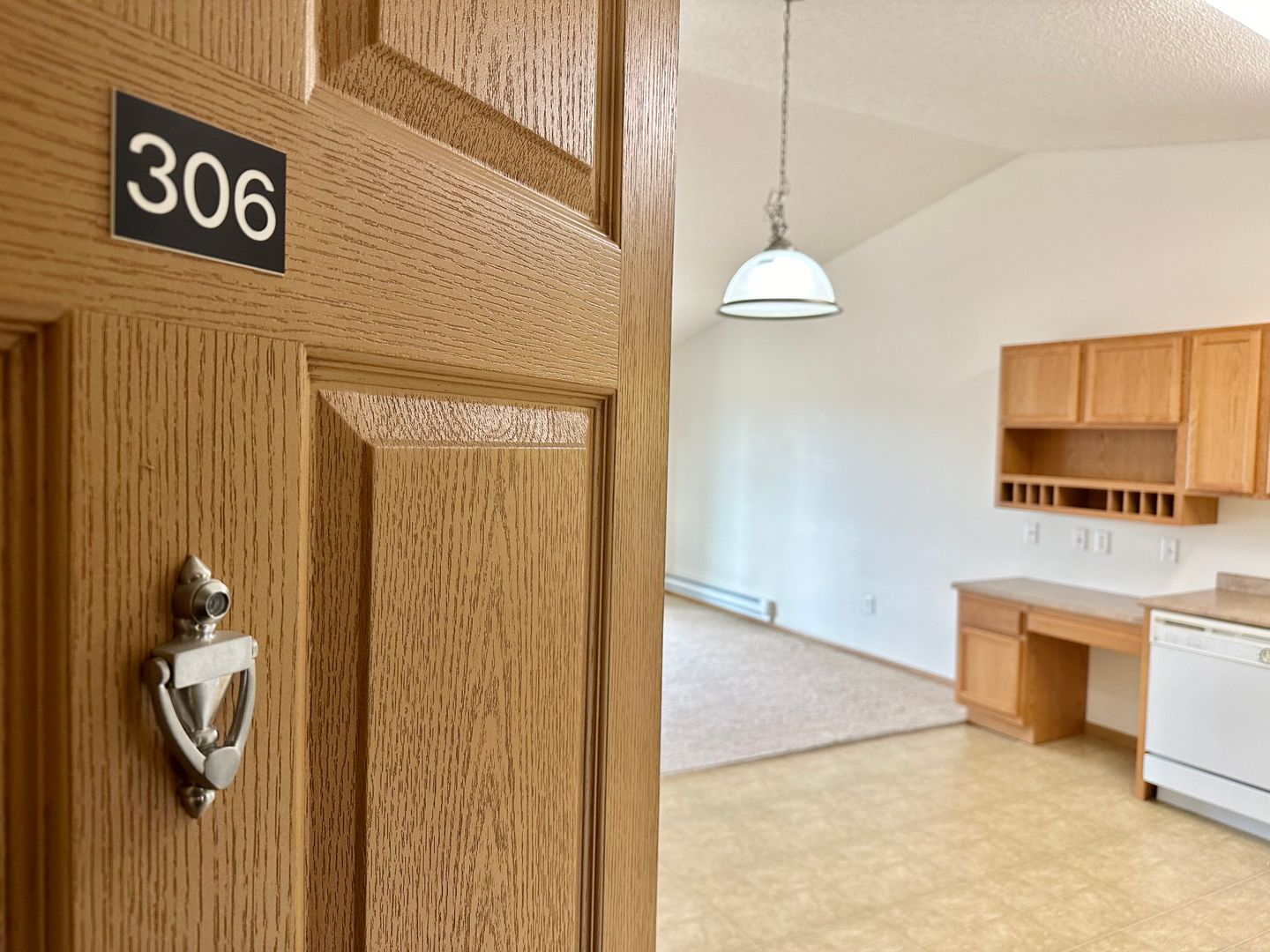 Fargo Apartment: 4385 Calico Drive South