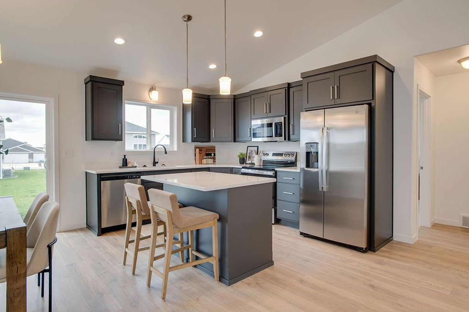 Moorhead House: 3843 19th Street South