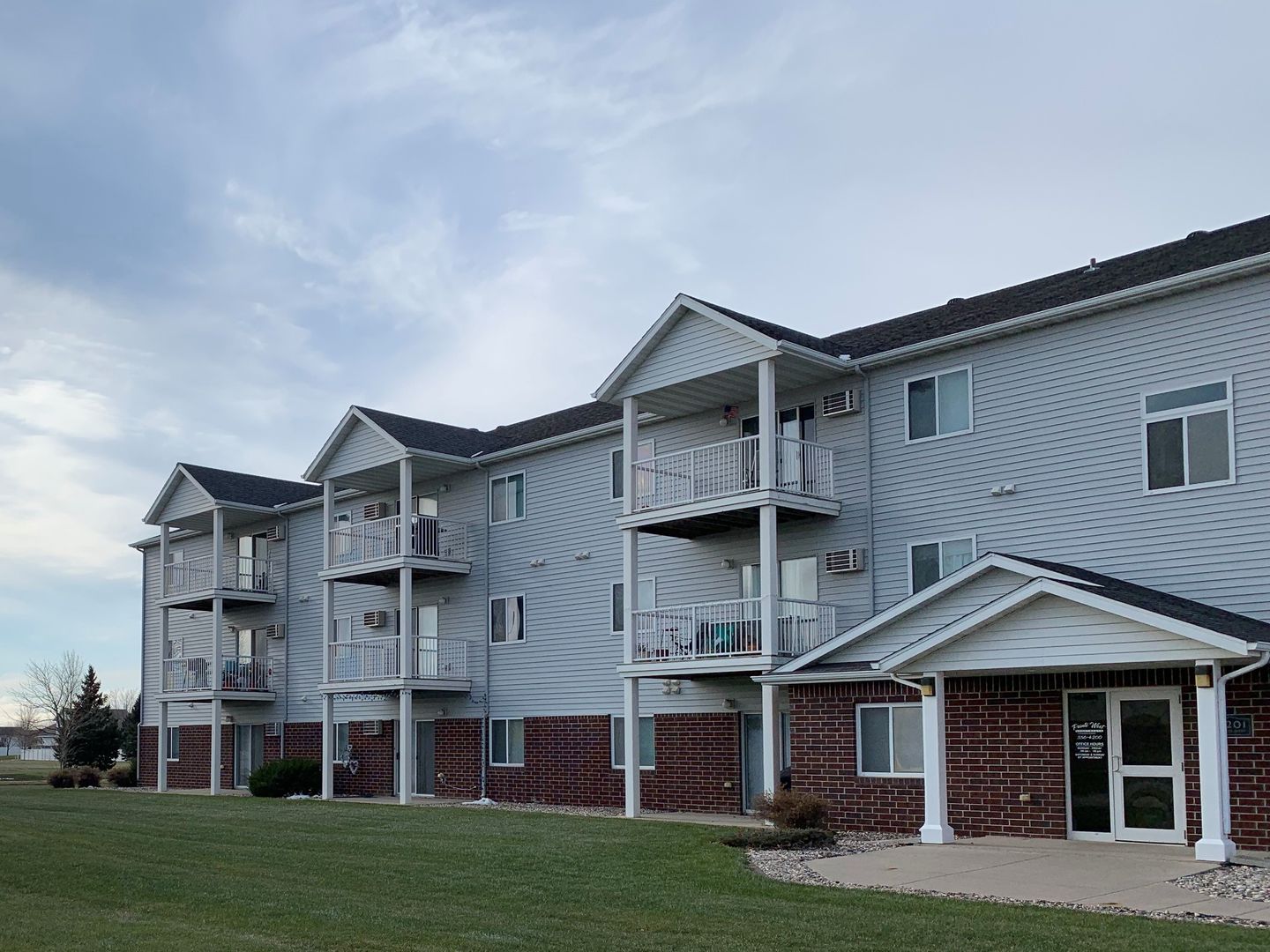 Fargo Apartment: 4201 33rd Ave South