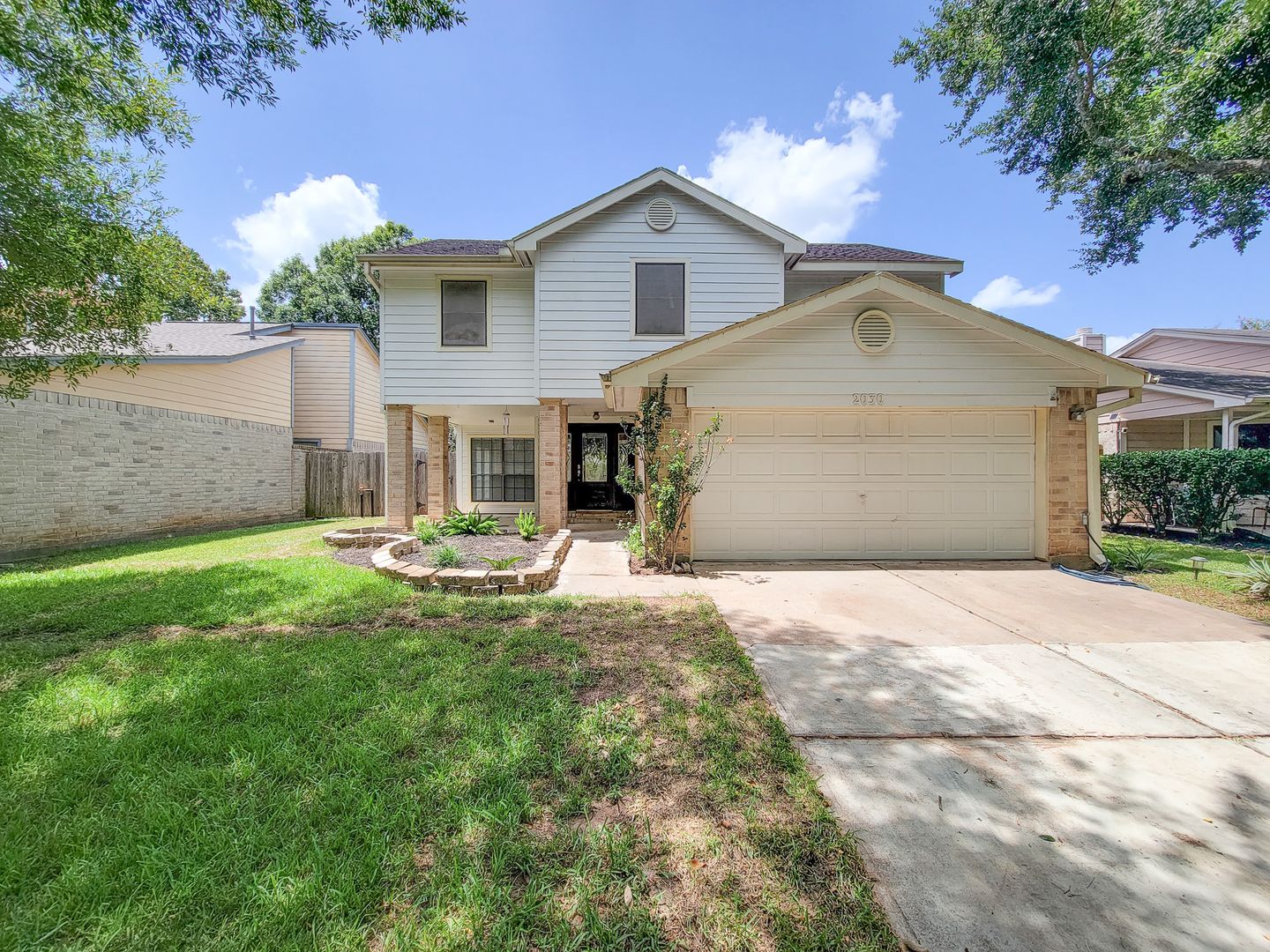 SUGAR LAND House: 2030 CREEK VALLEY LANE