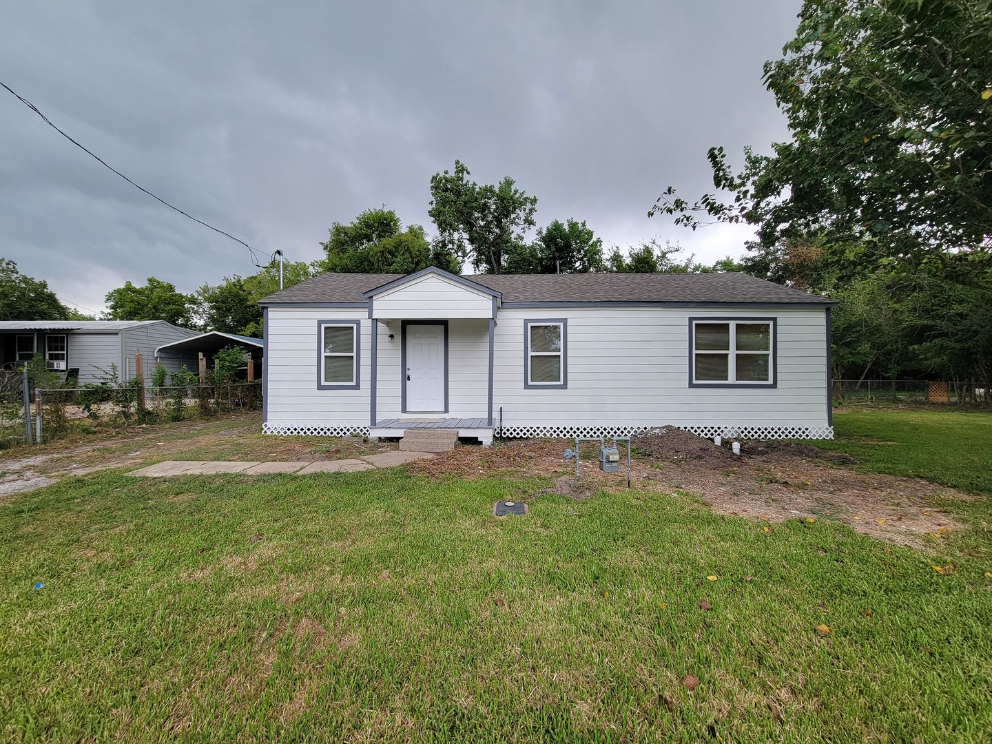 BEAUTIFUL REMODELED 3 BEDROOM 2 BATH WITH ALL THE UPGRADES IN PASADENA, TEXAS