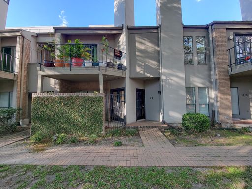 2 Bedroom Condo – 10811 W RICHMOND AVENUE #47, HOUSTON, TX 77042