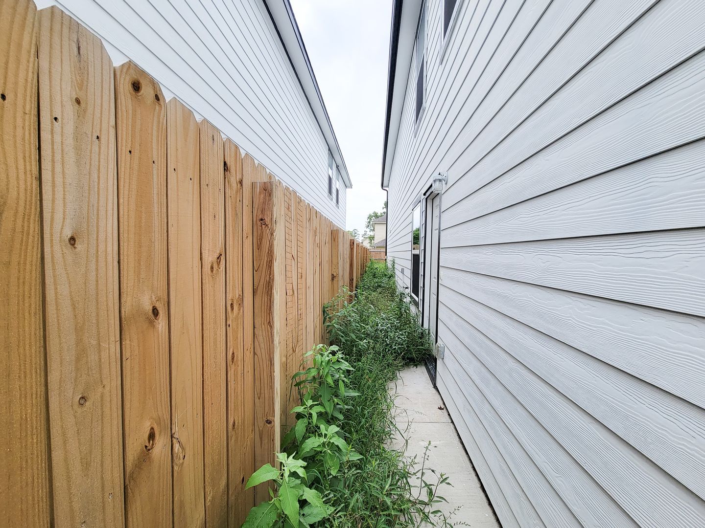 HOUSTON House: 8122 STERLINGSHIRE STREET #B